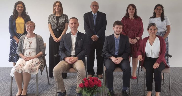 Izabrani članovi nacionalnoga upravnog tijela bahá'íja Hrvatske